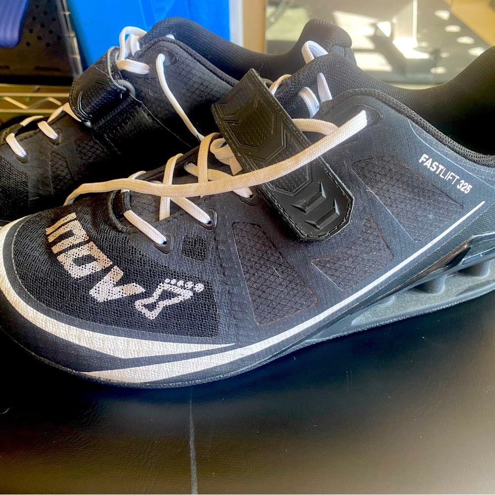 Inov8 Fast Lift 325 lifting shoes. Like new!
